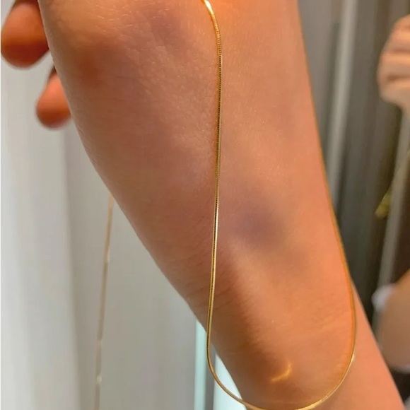 14K Gold Filled Minimalistic Chain Necklace - Picture 6 of 6